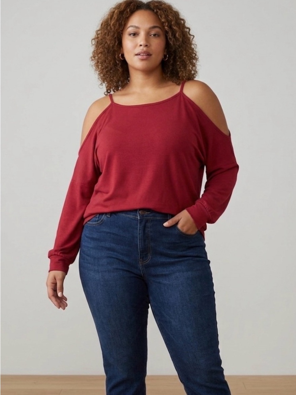 Women’s Red Exposed Shoulder Long Sleeve Sweatshirt Top Top Size XXL